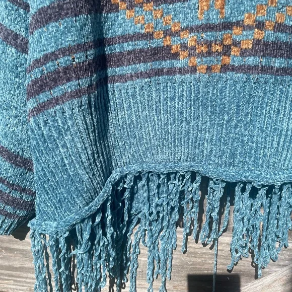 POL Teal and Brown Fringed Southwestern Cardigan - Picture 11 of 13